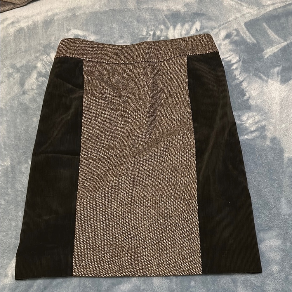 Gucci wool and corduroy  Black and Gray pencil  skirt Italian 40